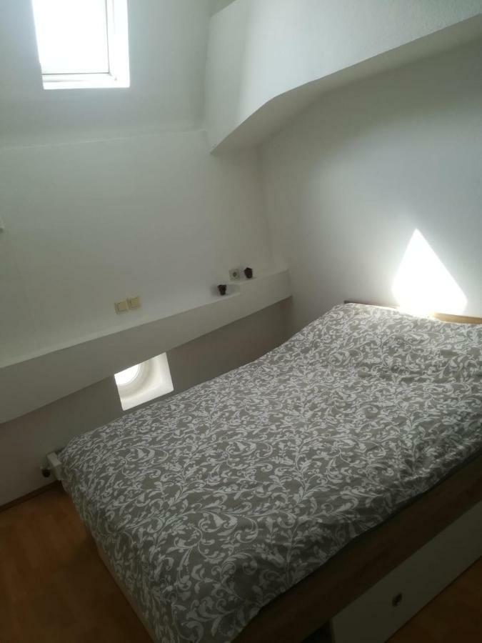 Ferienwohnung Hietzing Wiedeń Zewnętrze zdjęcie