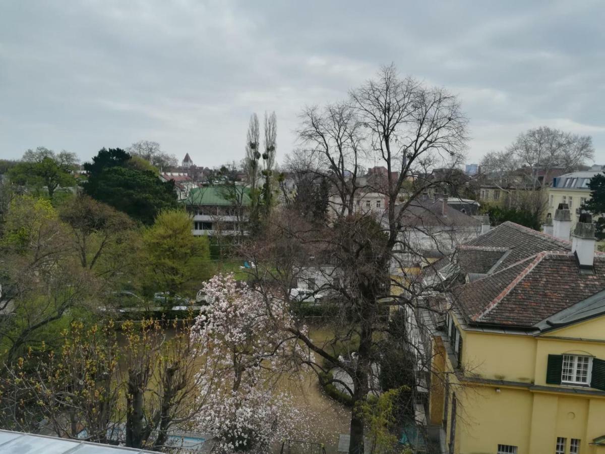 Ferienwohnung Hietzing Wiedeń Zewnętrze zdjęcie